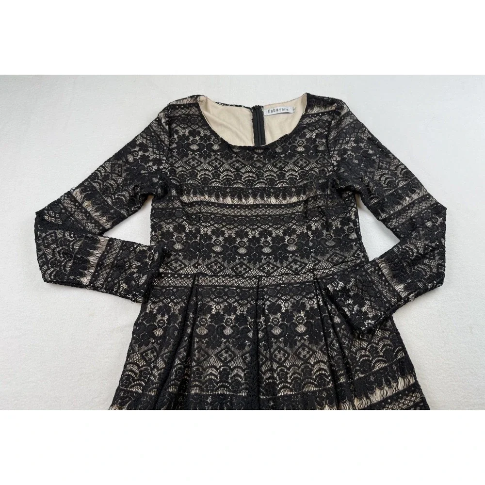 Kabayare black lace